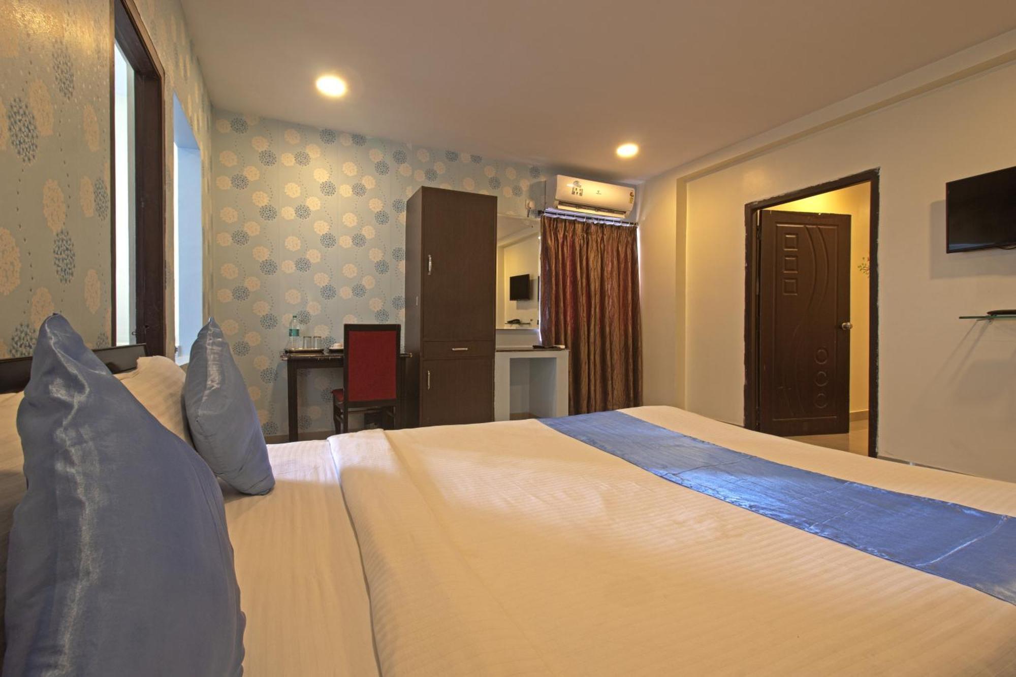 Hotel Ns Royal Emirates With 3Hr Early Check In Hyderabad Exterior photo